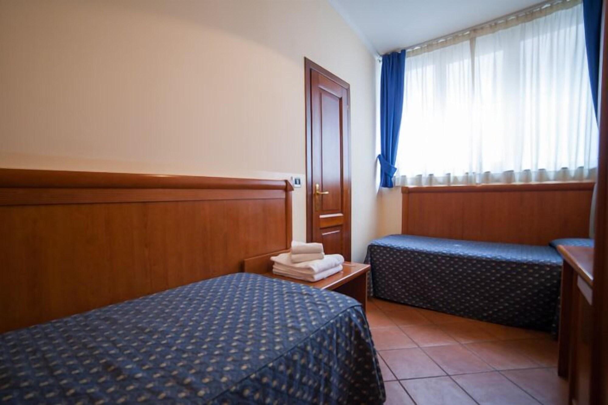 Bed and breakfast Nights In 3*
